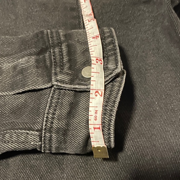 Zara Mens Distressed Black Denim Jacket Size L Relaxed Fit - Picture 5 of 6